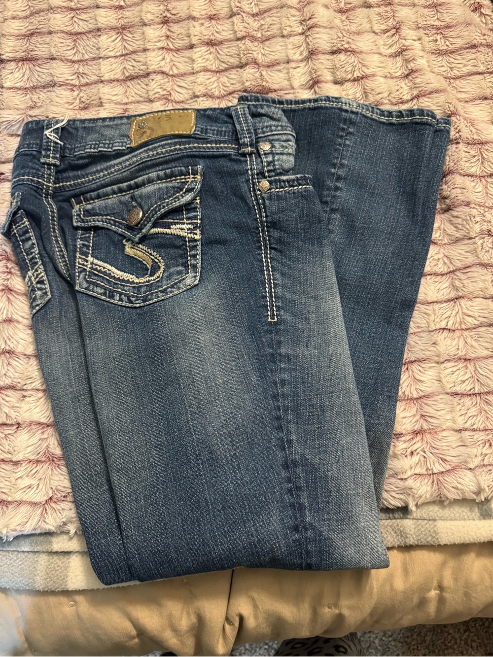 Silver Jeans Women's High-Rise Faded Blue Denim